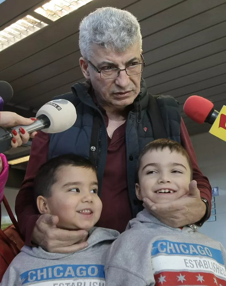 Din căsnicia cu Prigoană, Bahmu are doi băieți