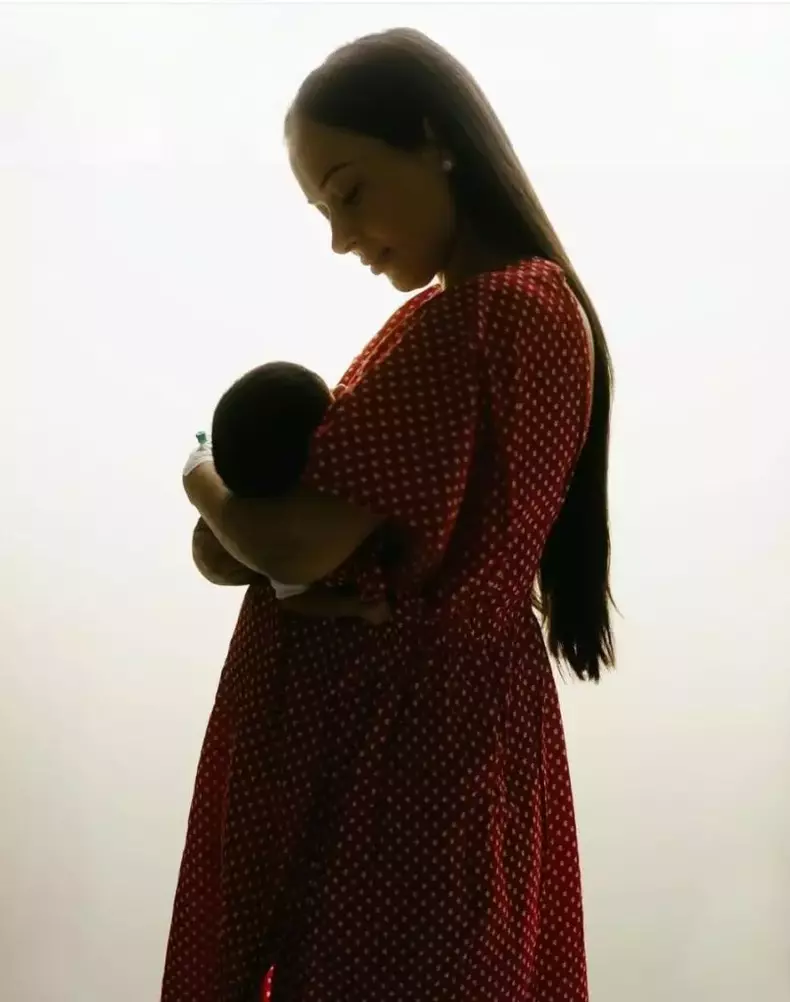 ce-spune-Vladuta-Lupau-despre-alaptatul-in-public-11