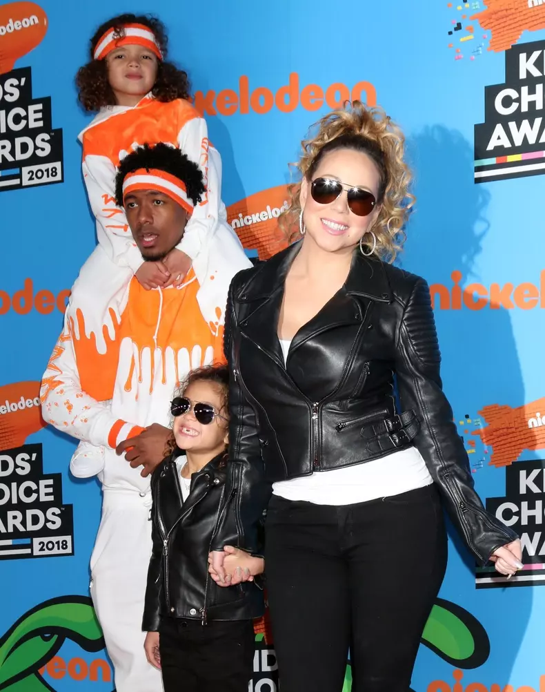 Mariah Carey, Nick Cannon and their twins arrive at the Nickelodeon's 2018 Kids' Choice Awards
