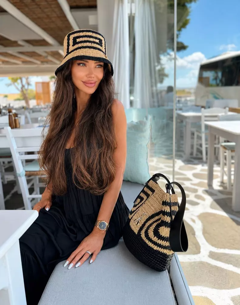 bianca dragusanu la mare