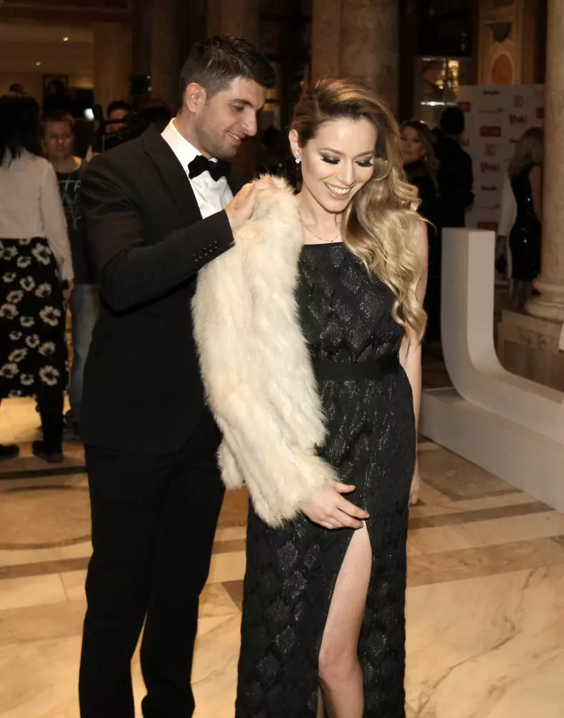 LAURA-COSOI_COSMIN-CURTICAPEAN-2