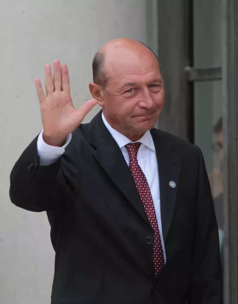 Traian_Băsescu-scaled