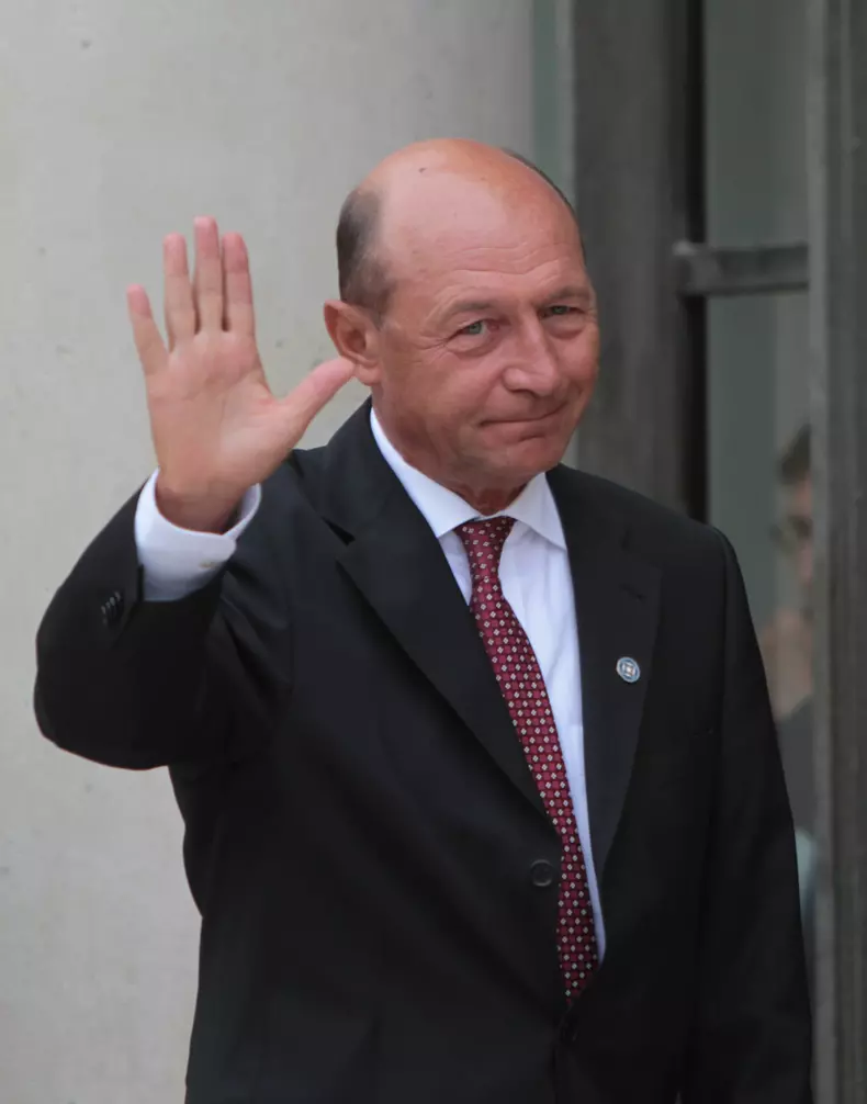 traian basescu6