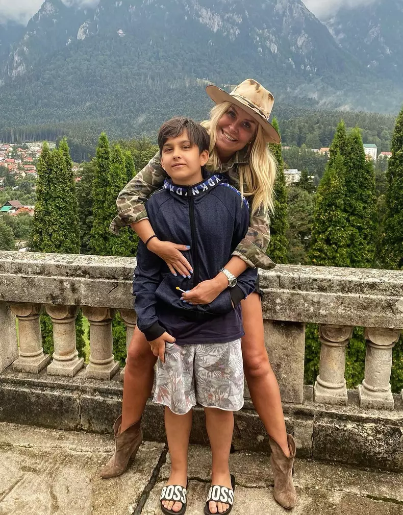 Vica Blochina copil Edan