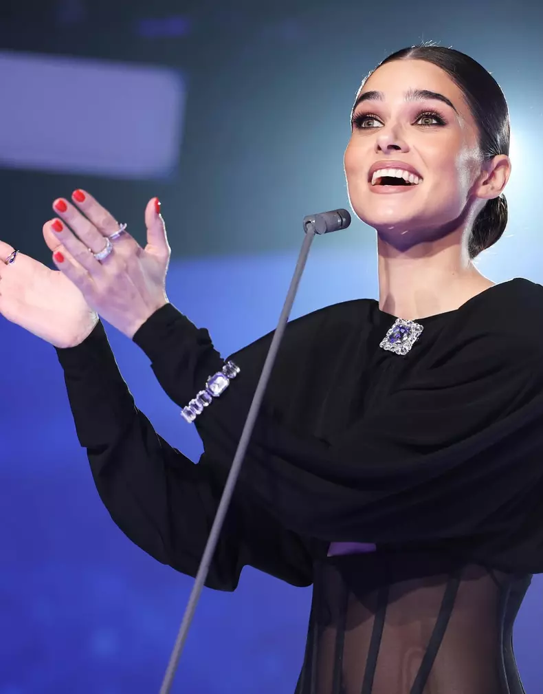 theo-rose-cannes-2026 (3)