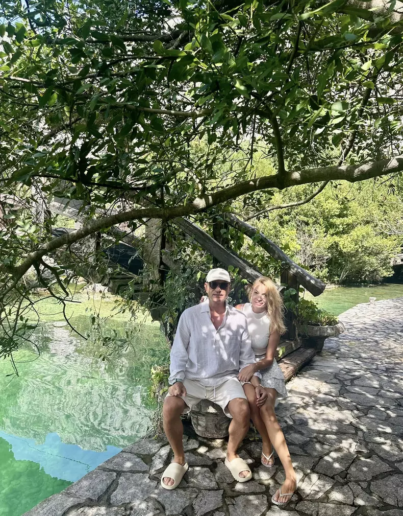 valentina pelinel 87