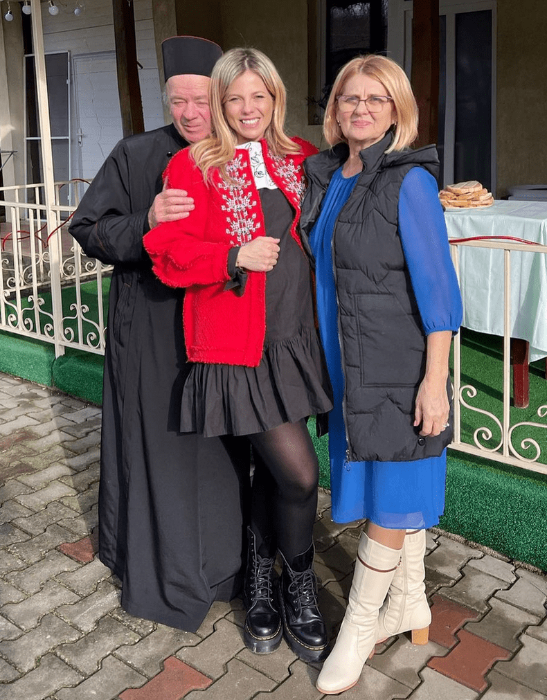 roxana-hulpe-si-parintii