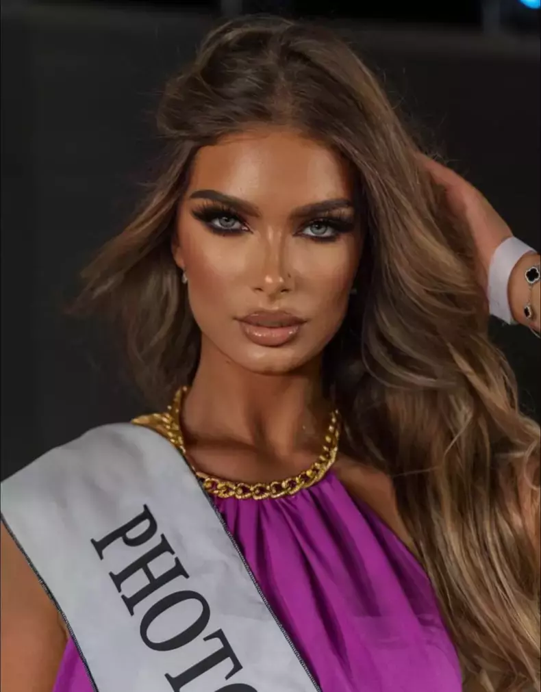 iubita catalin botezatu2