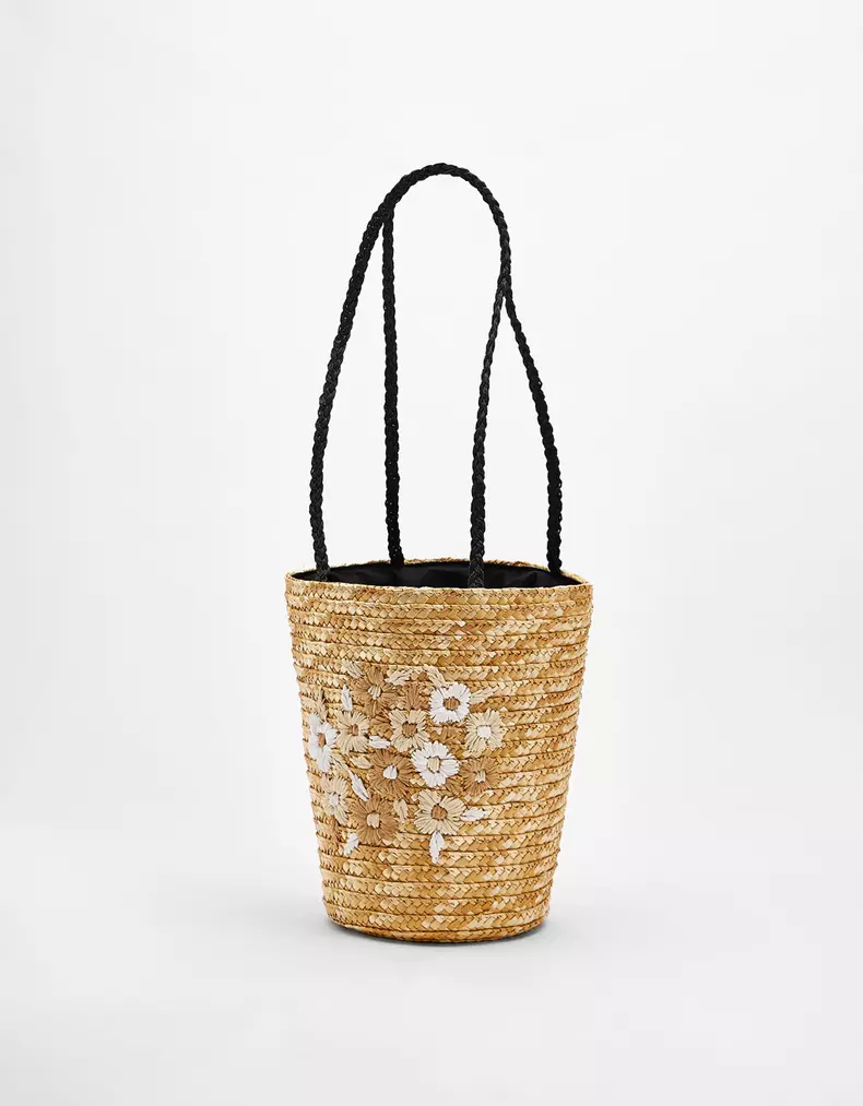 Geantă Bershka 89,90 lei