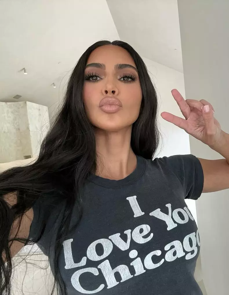 Kim K (6)
