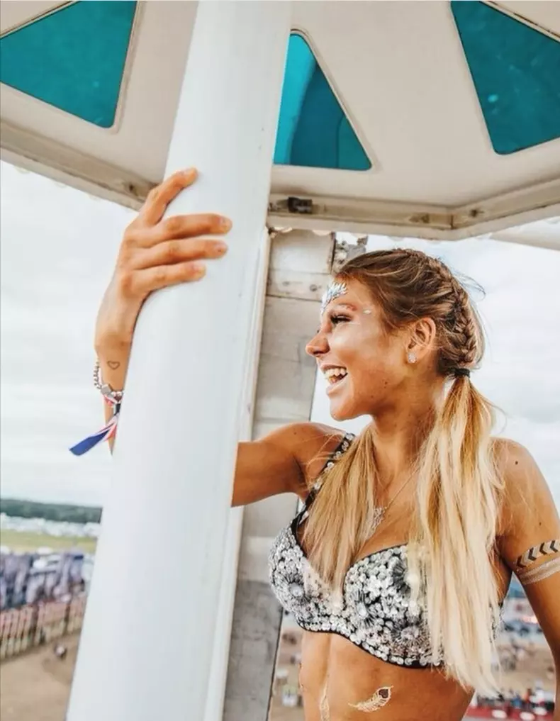 influencerita-a-murit-de-anorexie2