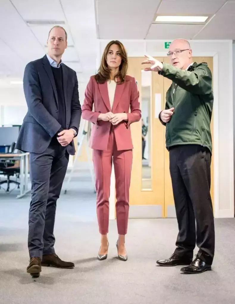 kate-middleton-cercei2-795x1024-795x1024-1