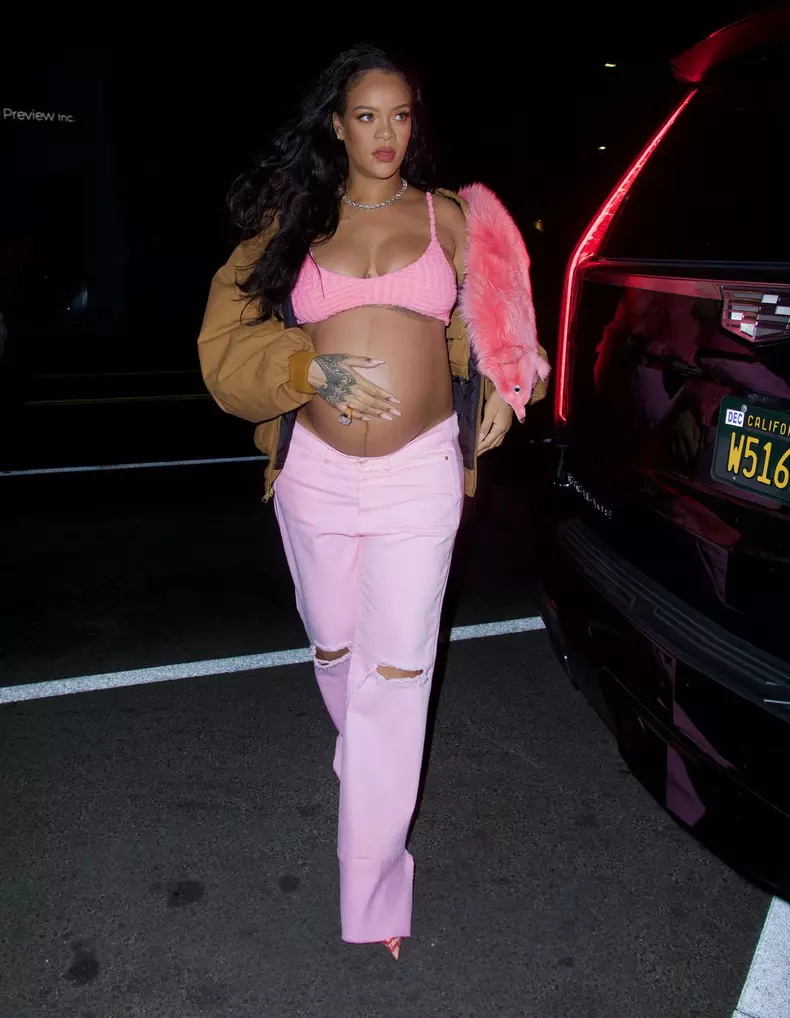Rihanna Gently Cradles Her Baby Bump as She Arrives at The Nice Guy to Celebrate Her BFF Melissa Forde's Birthday, Los Angeles, California, USA - 12 Apr 2022