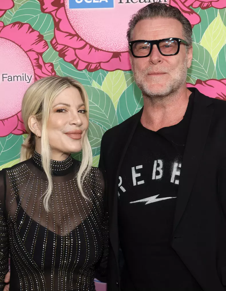 Tori Spelling, gest neașteptat după ce Dean McDermott a anunțat că divorțează de ea, după care a șters postarea