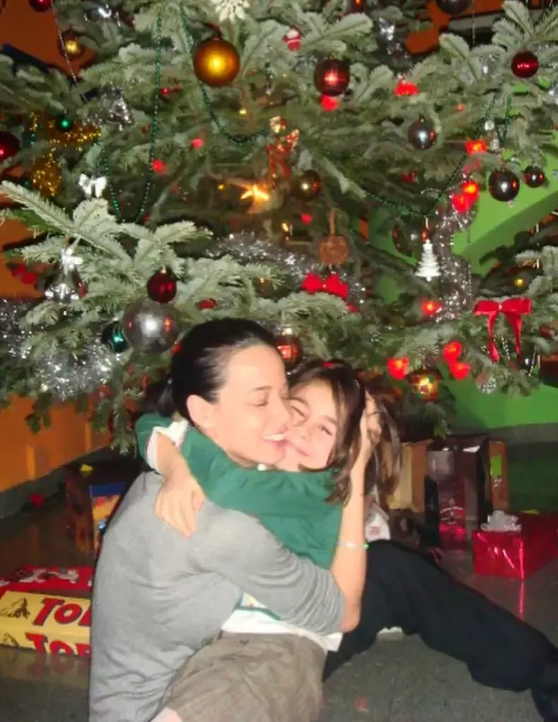 fata-adoptata-andreea-raicu-2