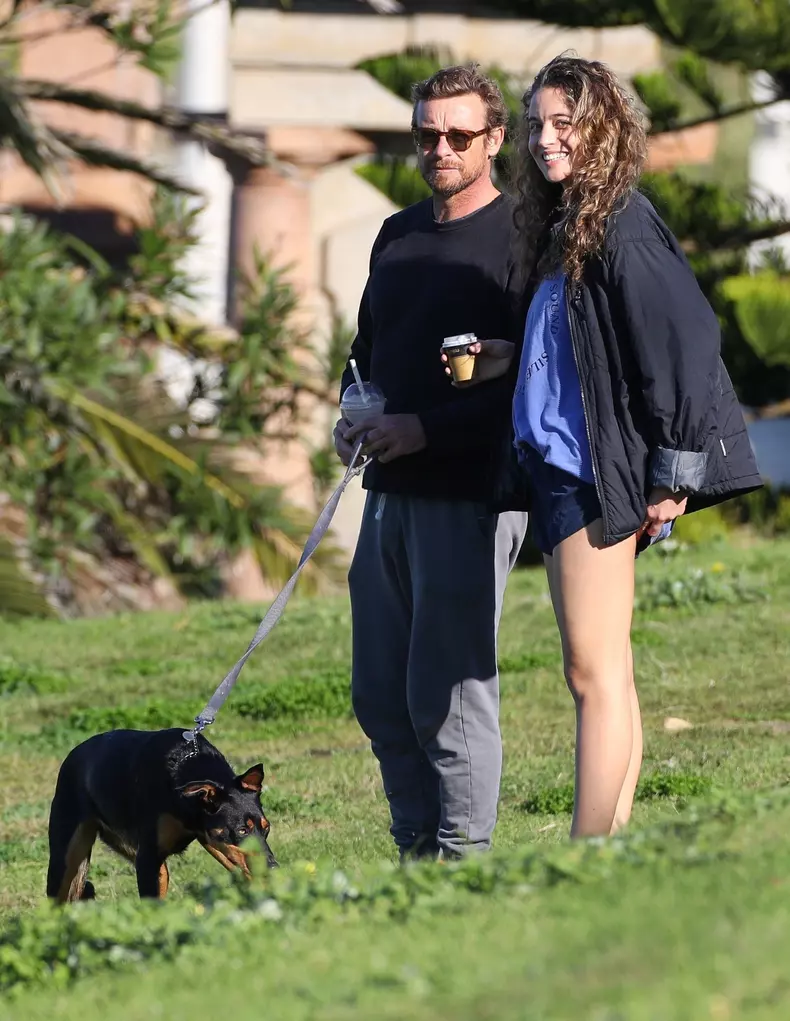 Simon Baker din „The Mentalist” și fiica lui, Stella