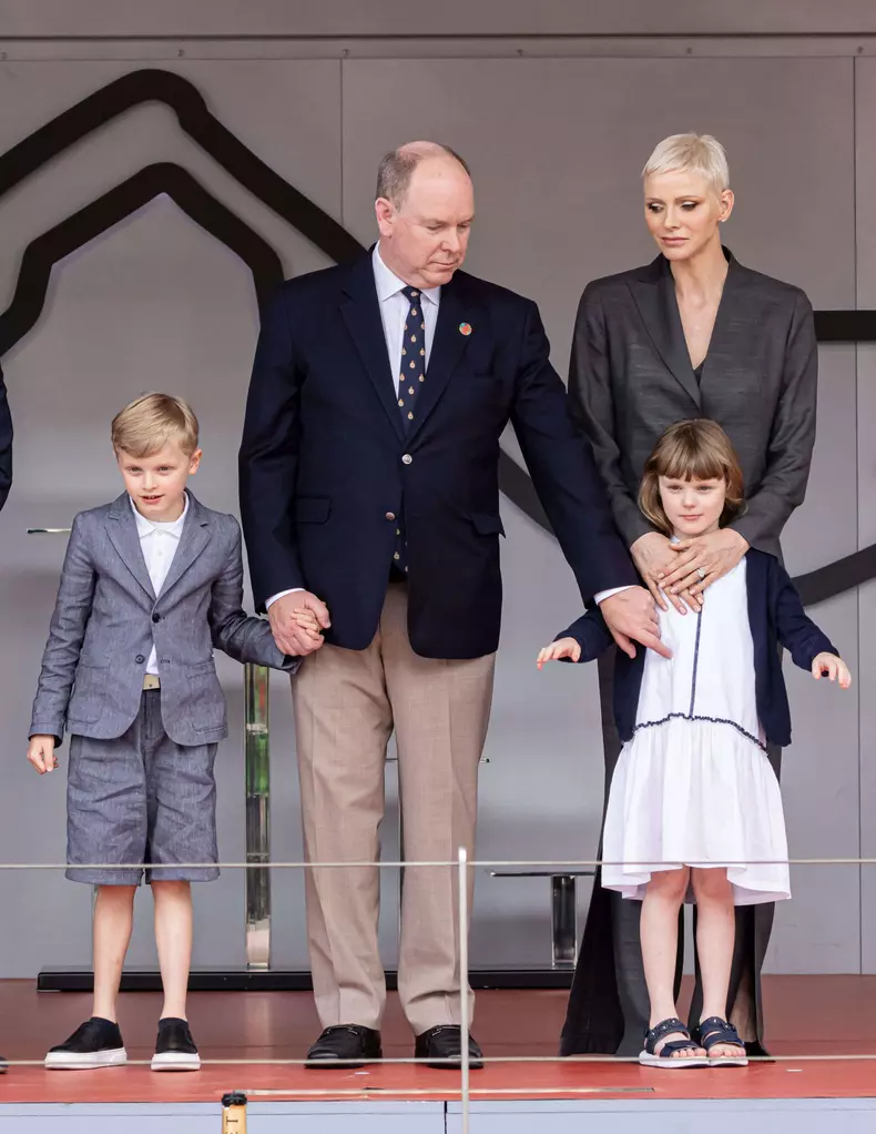 Cum a arătat Charlene de Monaco în timpul primei sale apariții publice după lunga absență din Principat