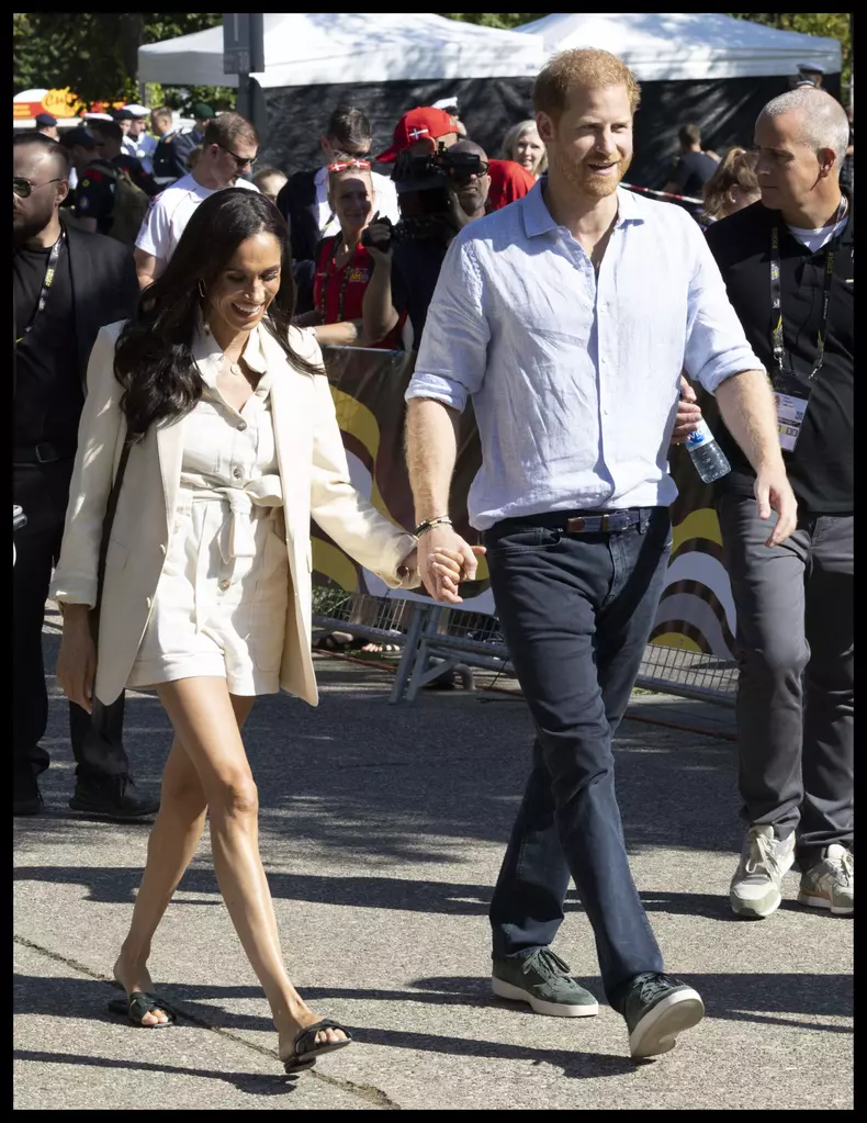 De ce nu poartă Meghan Markle inelul de logodnă