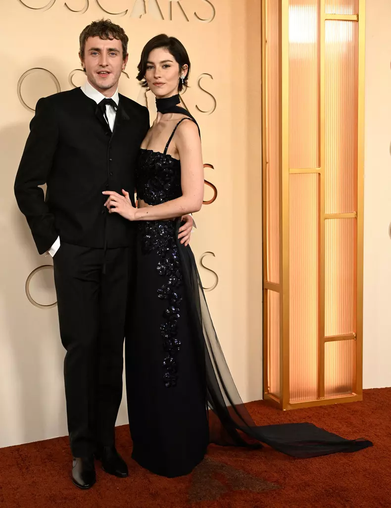 Paul Mescal și Gracie Abrams la Oscar 2026