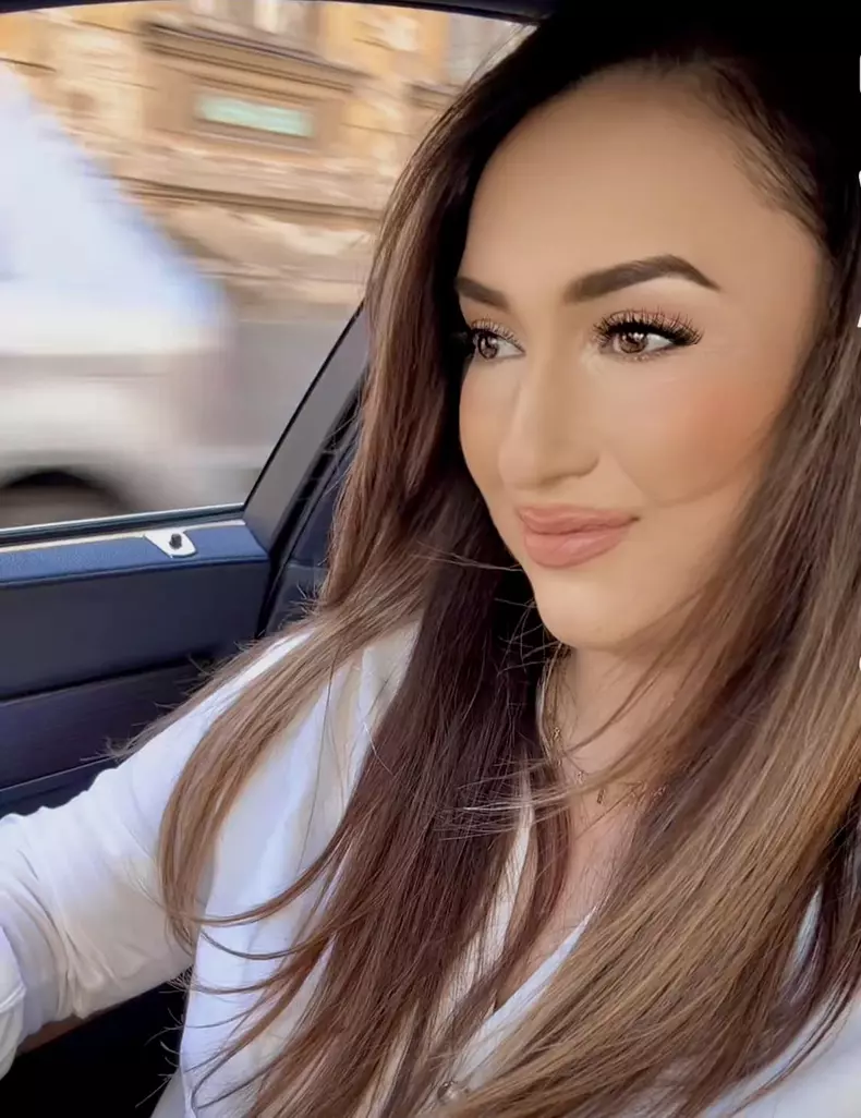 andreea sandu