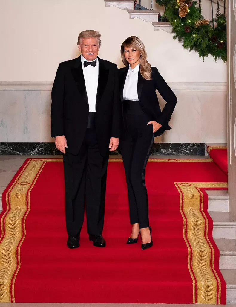 President Donald J. Trump and First Lady Melania Trump pose for their official Christmas portrait