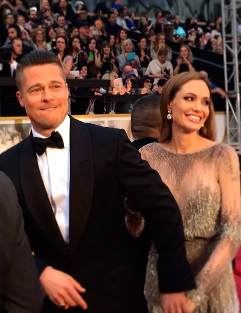 Brad Pitt si Angelina Jolie