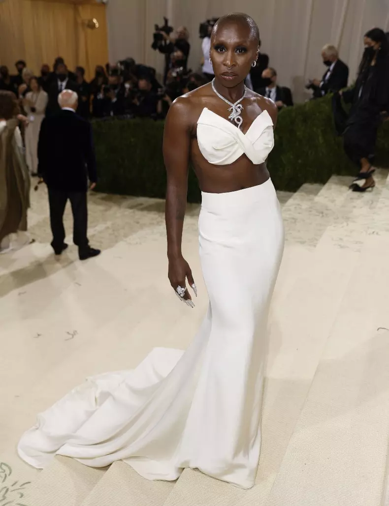 Cynthia Erivo în Moschino