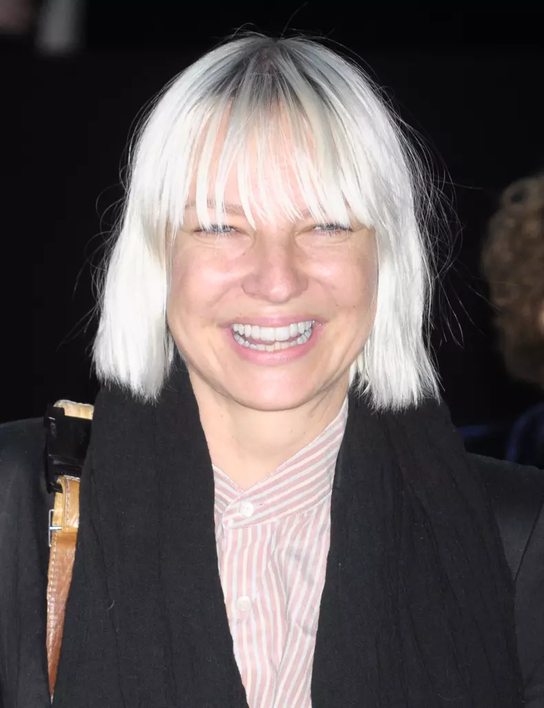 Sia suferă de o boală gravă