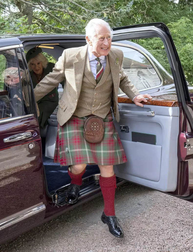 De ce Regele Charles nu mai pilotează avioane. Accidentul care l-a forțat să renunțe la pasiunea sa