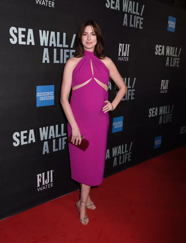 Anne Hathaway