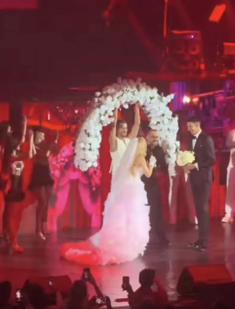 andreea balan la sala palatului2
