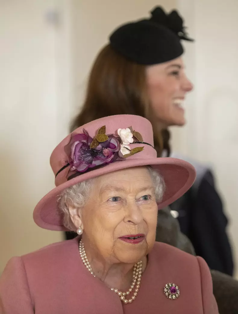 De ce regina Elisabeta a II-a nu va mai conduce