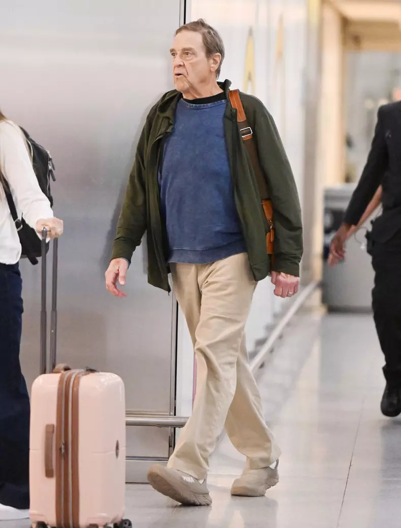 Cum arată acum John Goodman, după ce a slăbit 90 de kilograme