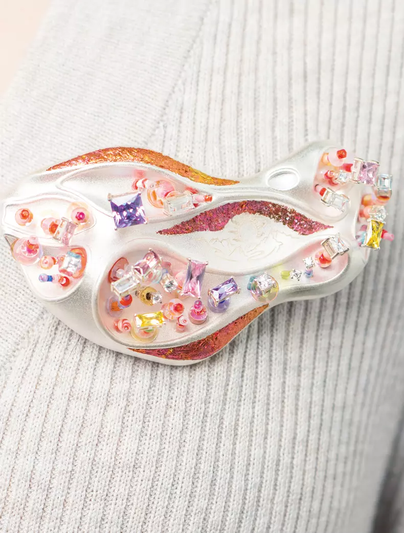 Broșă, Anli, The Sunset