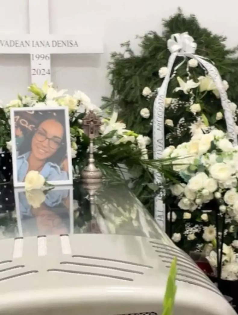 6af9e64e-11e6-47e1-b8b5-0103eff970ef