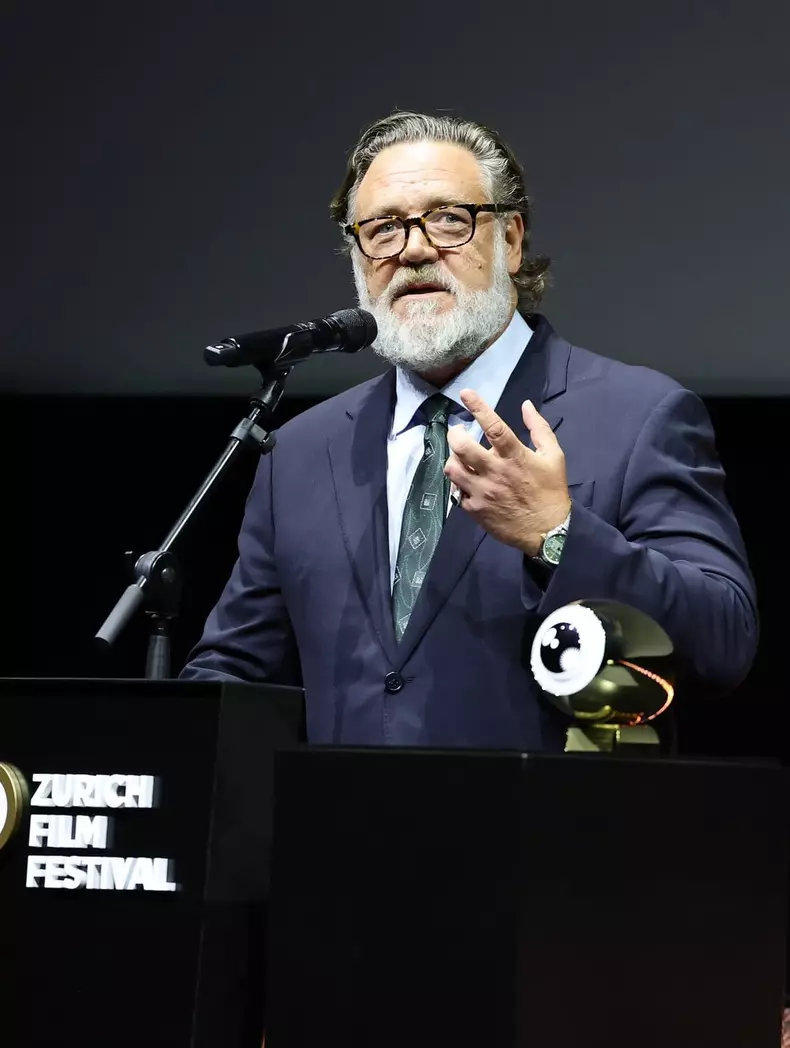 Russell-Crowe (8)