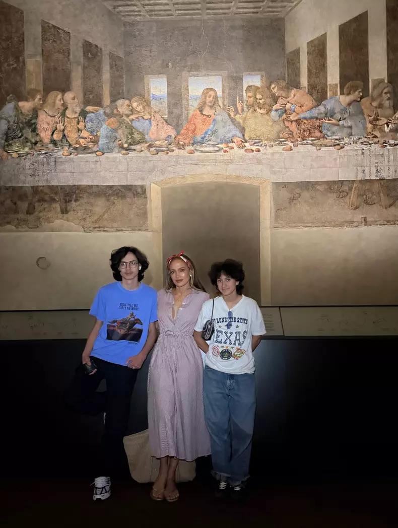 jennifer-lopez-gemeni-vacanta-venetia (13)