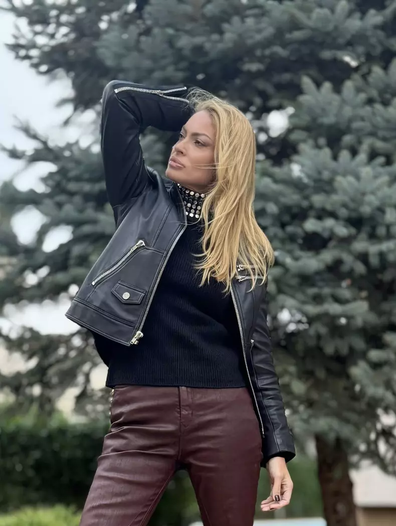 valentina pelinel 45 de ani 2