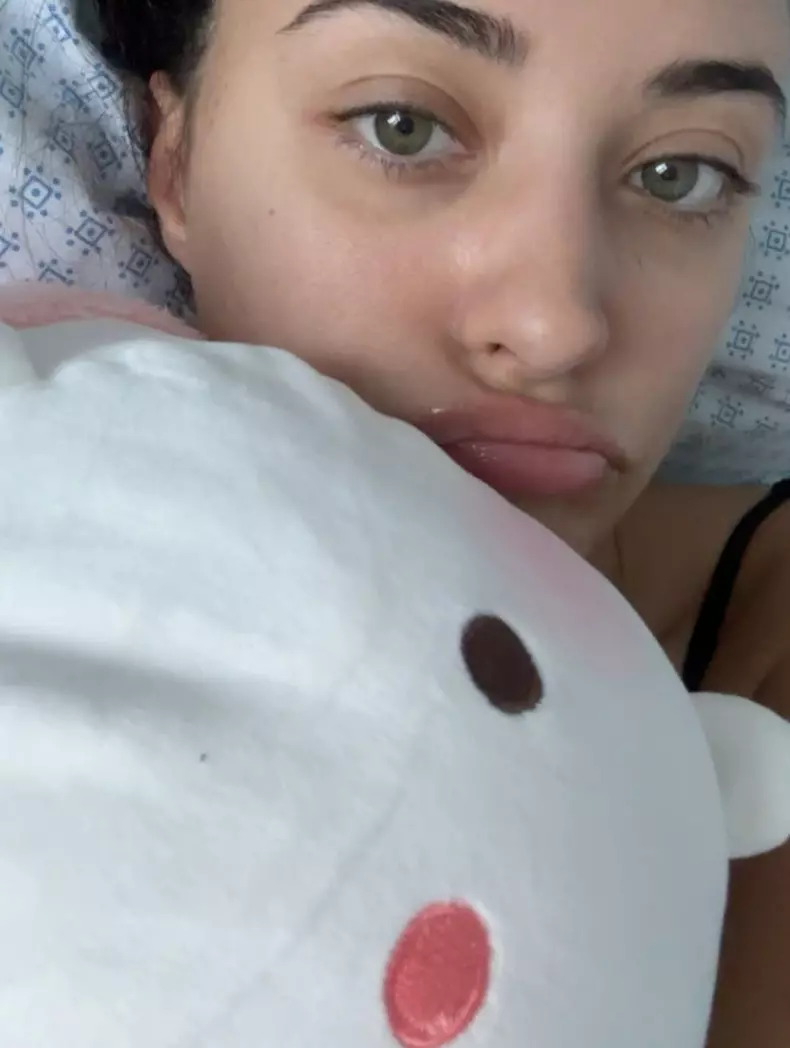 Antonia în spital (2)