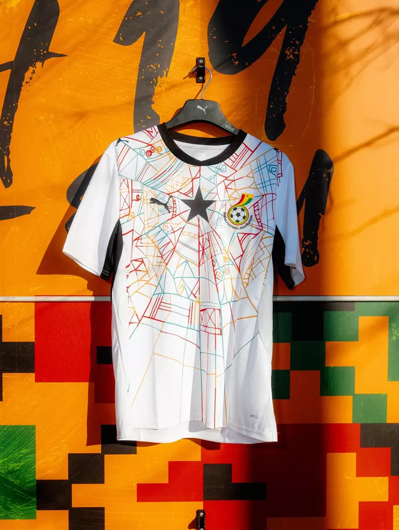 2. Echipament Ghana (Puma)