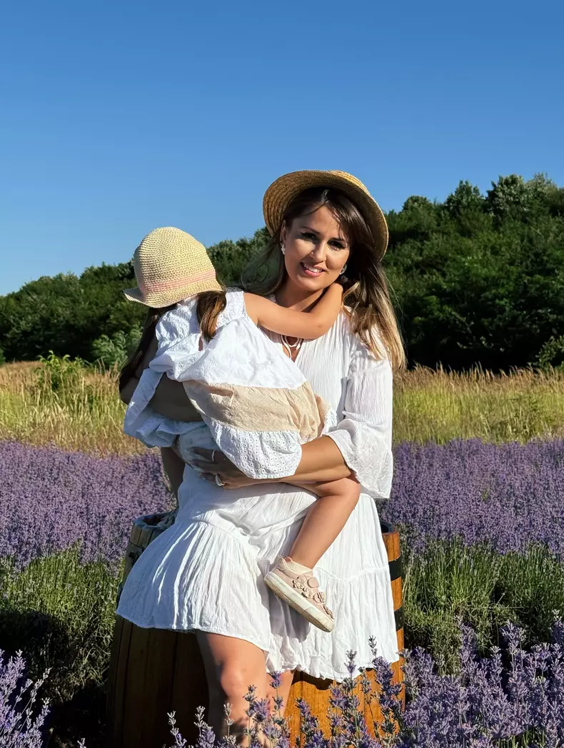 cristina almasan fiica