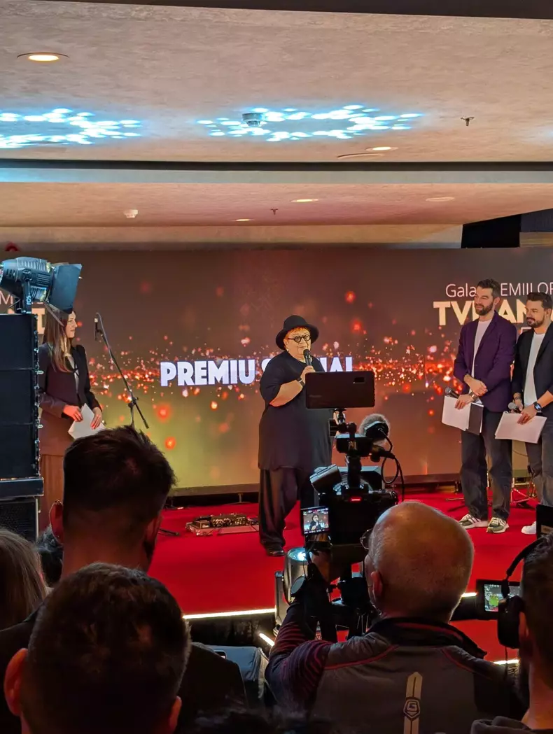 ruxandra-ion-premiile-tvmania-2025 (2)