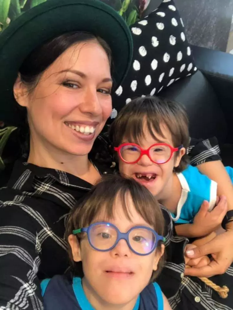 Cristina Bălan este mamă de gemeni