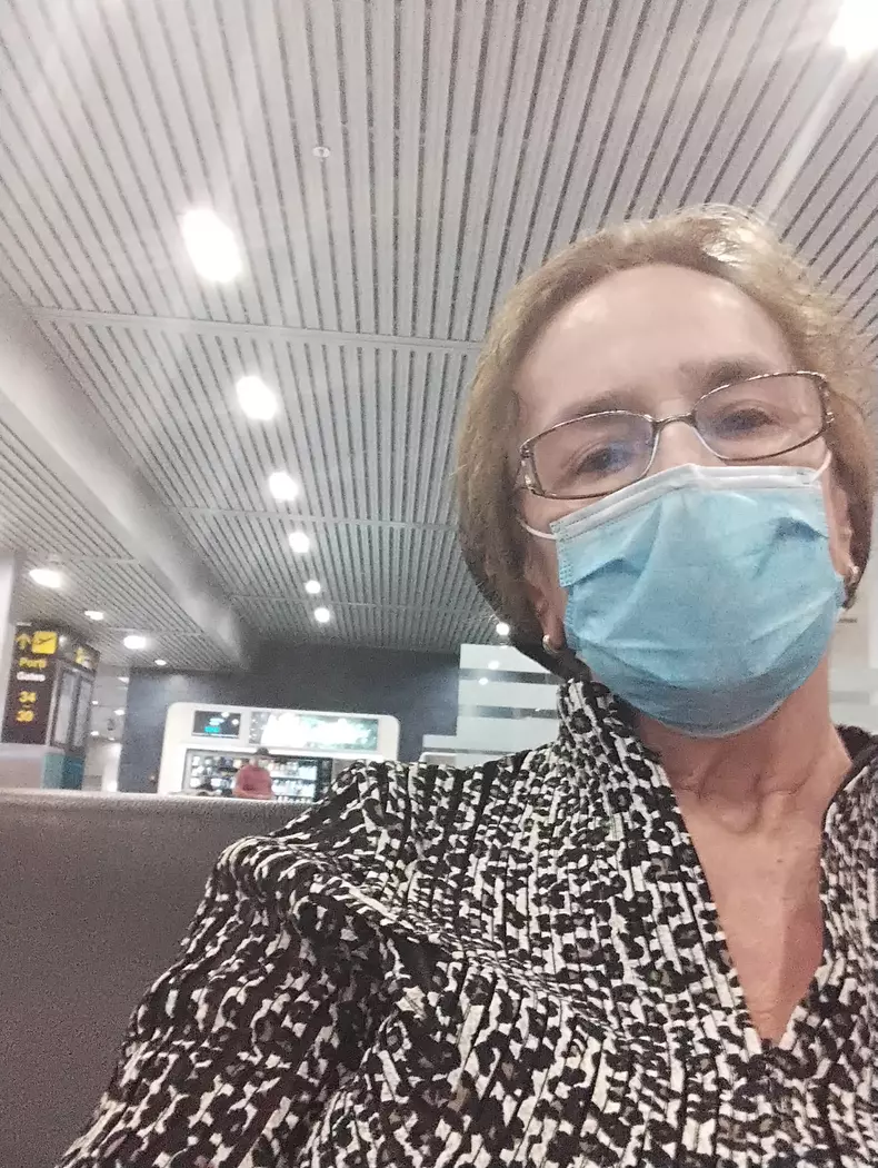 Sofia Vicoveanca in aeroport