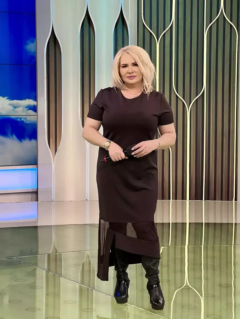 viorica de la clejani 8