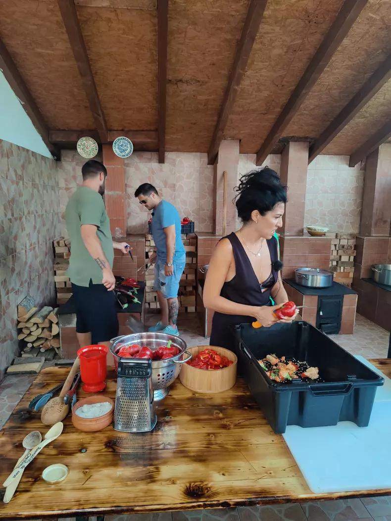 poftiti-pe-la-noi_piatra-neamt_4