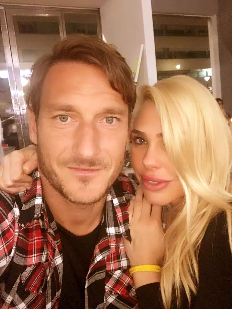Francesco Totti și Ilary Blasi cuplu