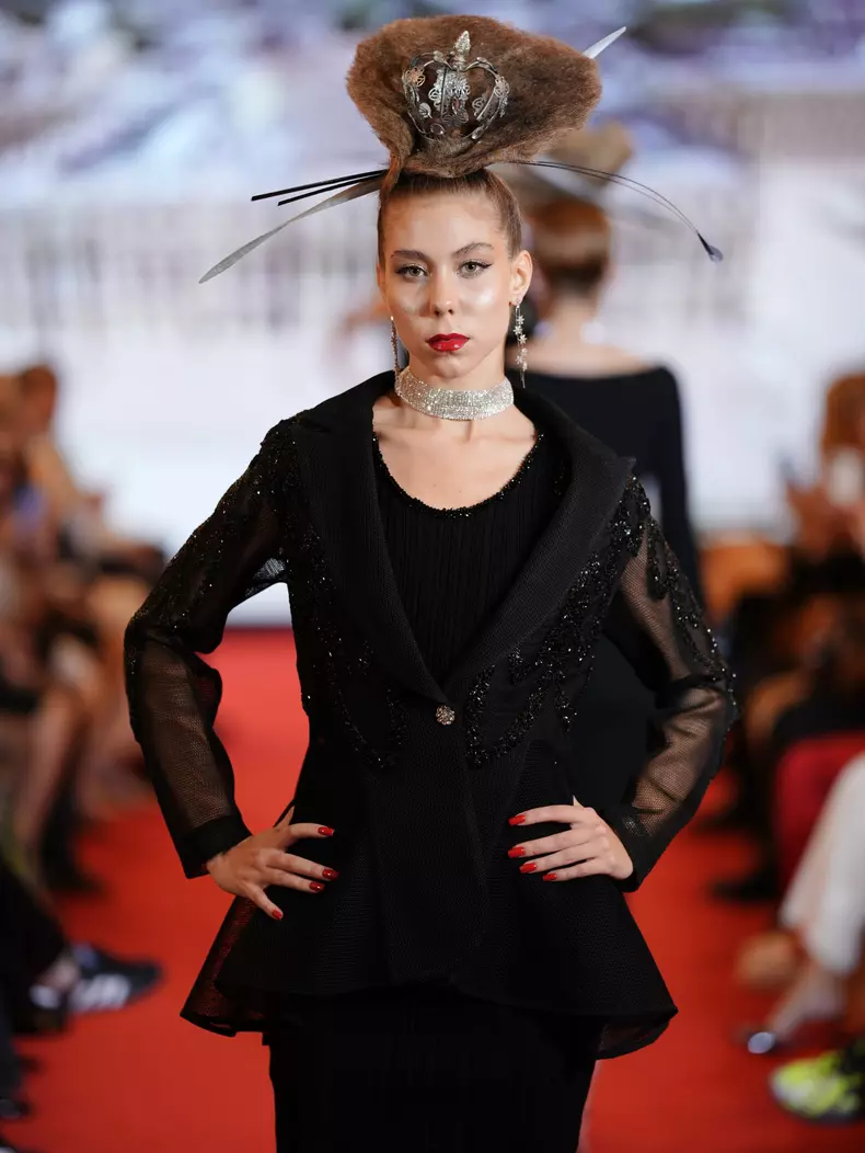 Prezentare Cătălin Botezatu Paris Fashion Week 2024 (14)