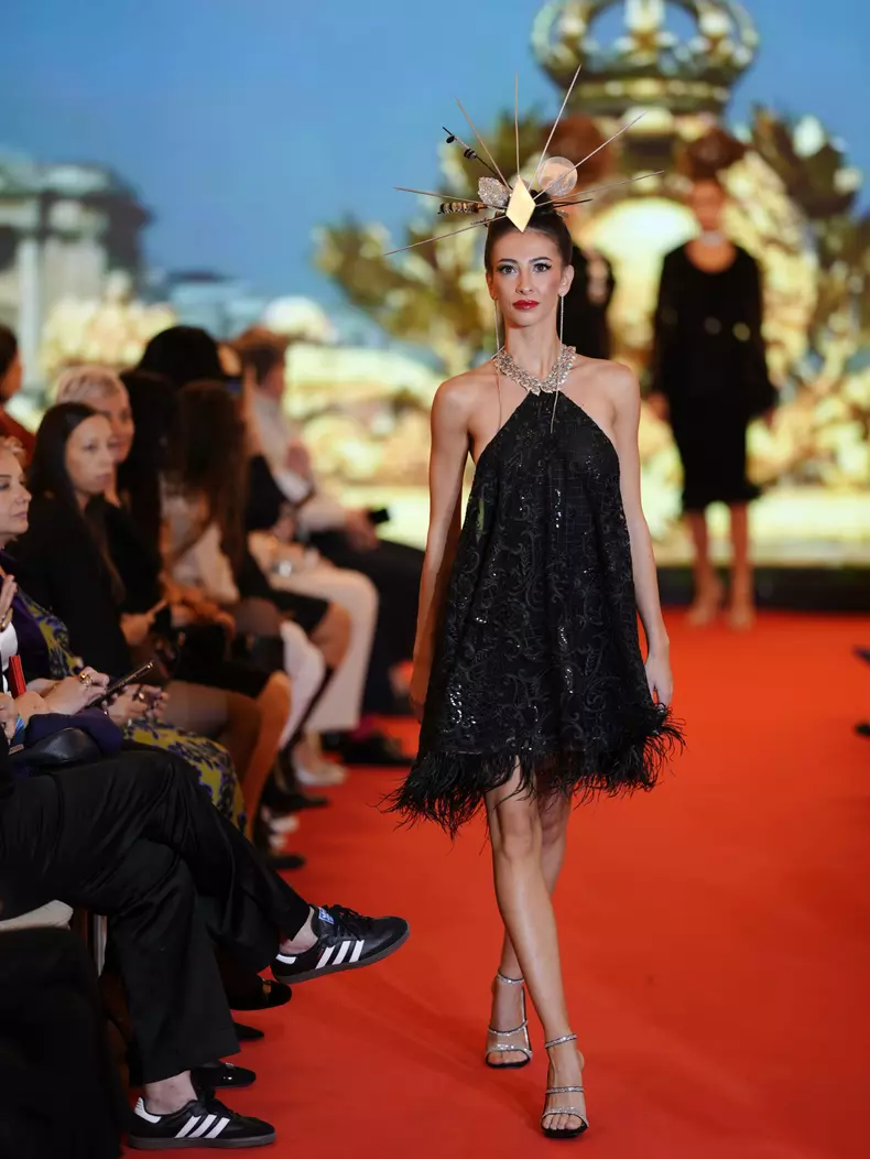 Prezentare Cătălin Botezatu Paris Fashion Week 2024 (15)