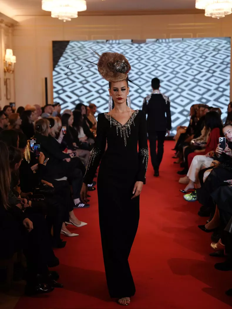 Prezentare Cătălin Botezatu Paris Fashion Week 2024 (21)